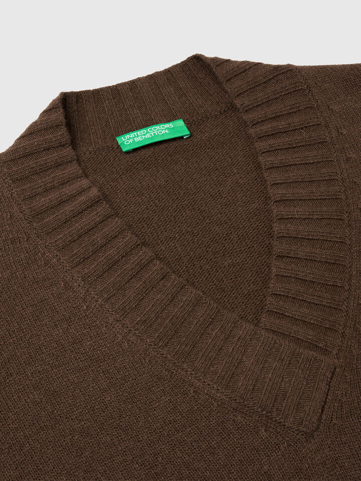 V NECK SWEATER L/S Women image number 7